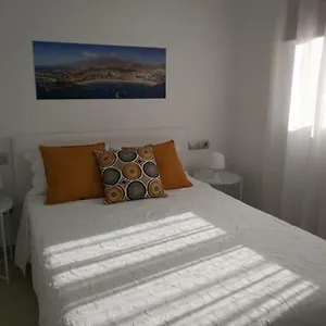https://las-vistas-apartment.in-canary-islands.com